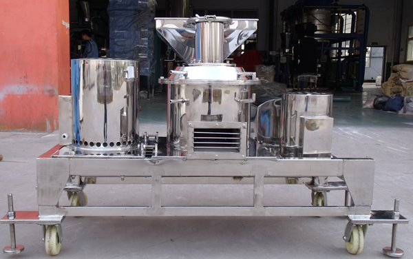 粉碎機(jī)的(de)常見(jiàn)故障要(yào)如(rú)何維修