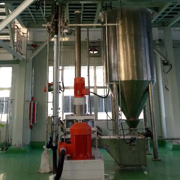 山(shān)東(dōng)某集團公司果膠粉碎生(shēng)産線