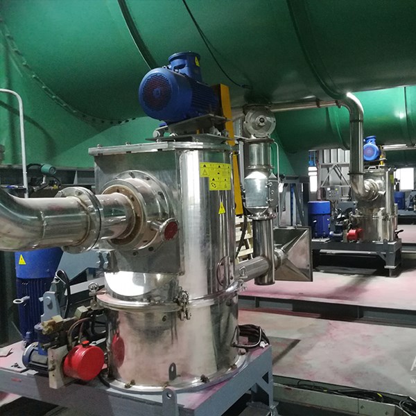 氧化(huà)鈣超微(wēi)空(kōng)氣分(fēn)級磨粉碎機(jī)