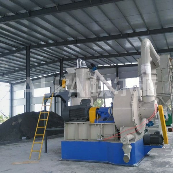 山(shān)西(xī)某化(huà)工(gōng)企業(yè) 脫硫劑 機(jī)械粉碎機(jī)生(shēng)産線