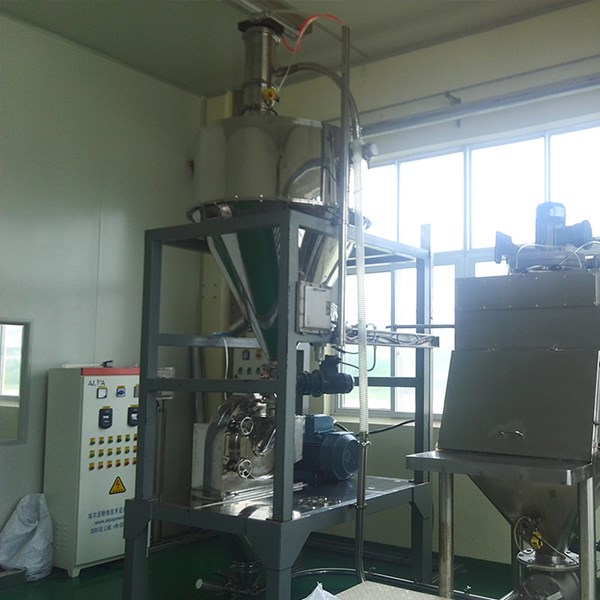 安徽砀山(shān)某果業(yè)公司果膠粉碎生(shēng)産線