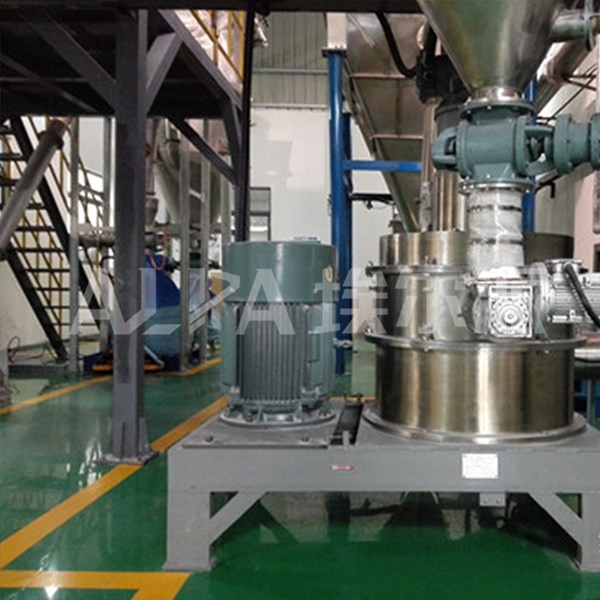 山(shān)東(dōng)某化(huà)工(gōng)集團樹(shù)脂粉碎生(shēng)産線